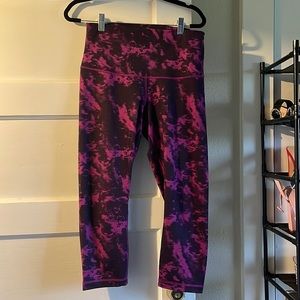 Lululemon Wunder Under Crops sz10